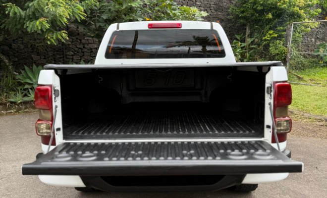 GM - Chevrolet S10 Pick-Up LT 2.8 TDI 4x2 CD Diesel 2014 Diesel-14