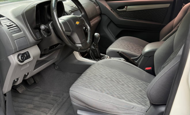 GM - Chevrolet S10 Pick-Up LT 2.8 TDI 4x2 CD Diesel 2014 Diesel-8