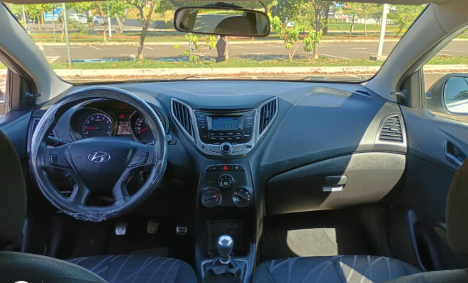 Hyundai HB20 Comf./C.Plus/C.Style 1.0 Flex 12V 2014 Flex-6
