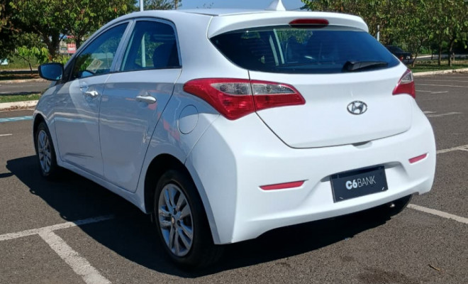 Hyundai HB20 Comf./C.Plus/C.Style 1.0 Flex 12V 2014 Flex-0