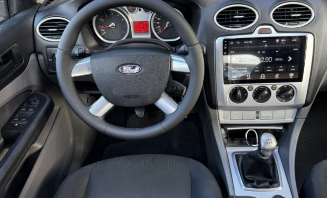 Ford Focus 1.6 S/SE/SE Plus Flex 8V/16V  5p 2012 Flex-4