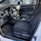 Ford Focus 1.6 S/SE/SE Plus Flex 8V/16V  5p 2012 Flex-6
