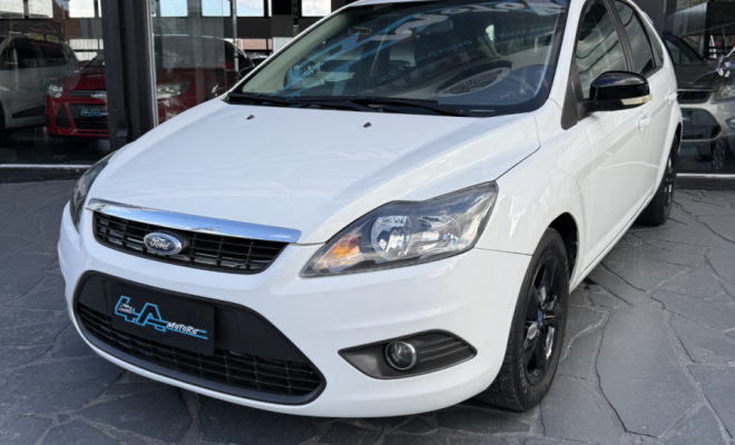 Ford Focus 1.6 S/SE/SE Plus Flex 8V/16V  5p 2012 Flex