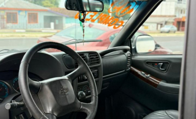 GM - Chevrolet S10 P-Up Executive 2.4 MPFI F.Power CD 2009 Flex-7