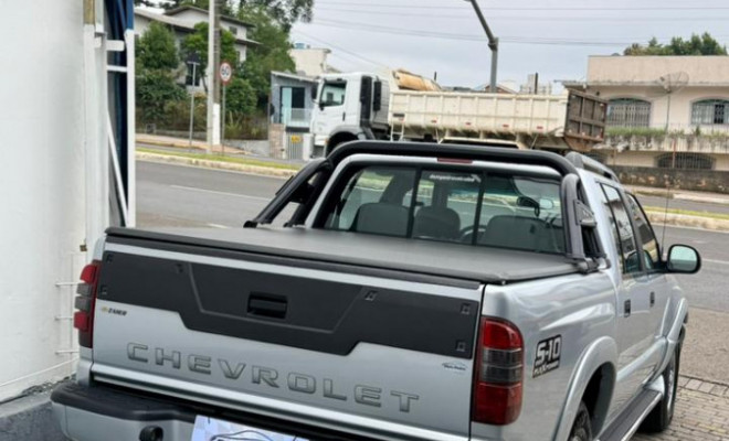 GM - Chevrolet S10 P-Up Executive 2.4 MPFI F.Power CD 2009 Flex-6