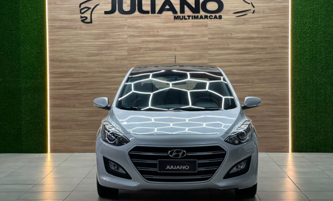 Hyundai i30 1.8 16V Aut. 5p 2016 Gasolina-13