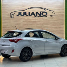 Hyundai i30 1.8 16V Aut. 5p 2016 Gasolina-1