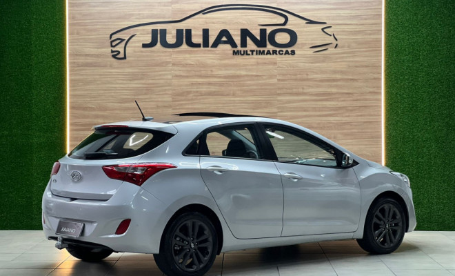 Hyundai i30 1.8 16V Aut. 5p 2016 Gasolina-1