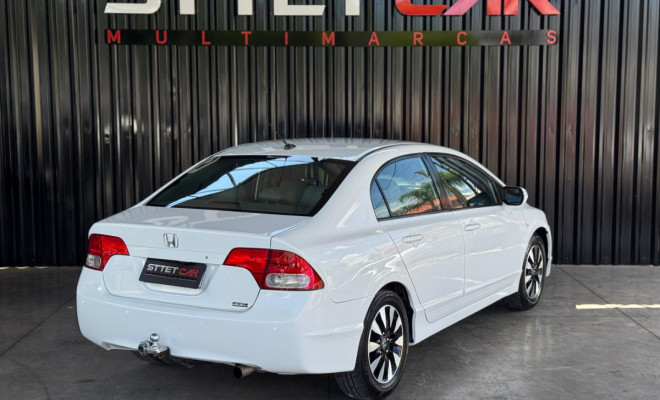 Honda Civic Sedan LXS 1.8/1.8 Flex 16V Aut. 4p 2011 Flex-2
