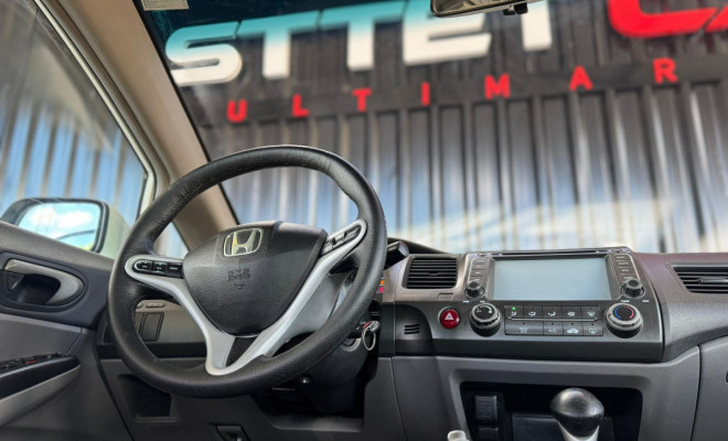 Honda Civic Sedan LXS 1.8/1.8 Flex 16V Aut. 4p 2011 Flex-11