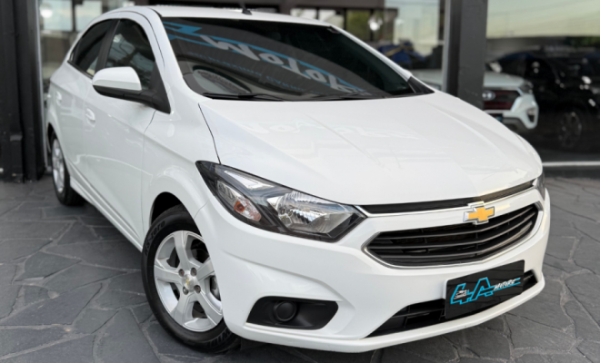 GM - Chevrolet ONIX HATCH LT 1.4 8V FlexPower 5p Mec. 2019 Flex