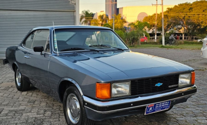 GM - Chevrolet Opala 1981/Coupe Câmbio na Coluna