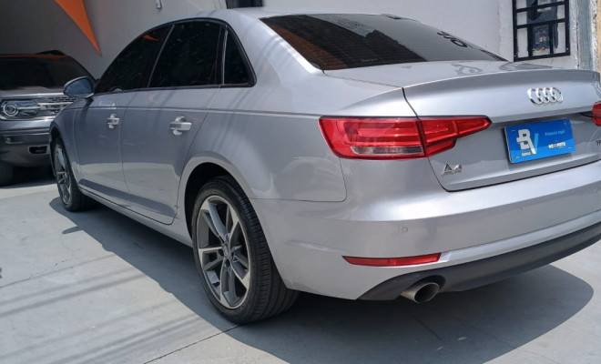Audi A4 Ambiente 2.0 TFSI 190cv S tronic 2017 Gasolina-9