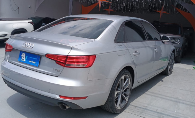 Audi A4 Ambiente 2.0 TFSI 190cv S tronic 2017 Gasolina-8