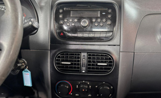 Fiat Siena EL 1.4 mpi Fire Flex 8V 4p 2013 Flex-10