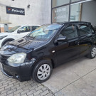 Toyota ETIOS XS  1.3 Flex 16V 5p Mec. 2013 Flex-2