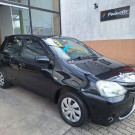 Toyota ETIOS XS  1.3 Flex 16V 5p Mec. 2013 Flex-1