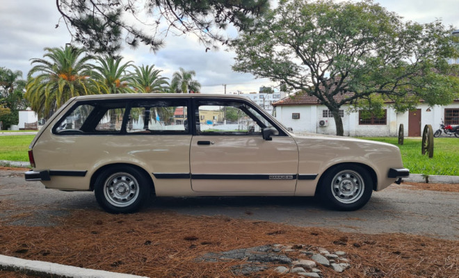 GM - Chevrolet Chevette Marajo 1982 Gasolina-6