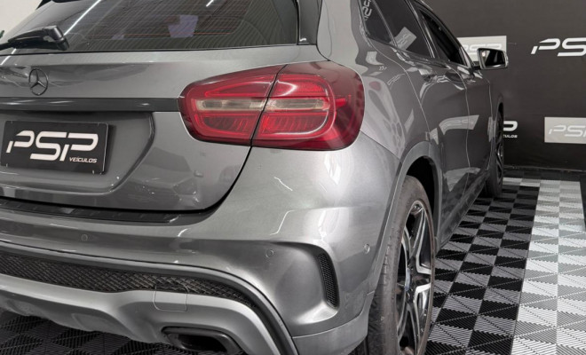 Mercedes-Benz GLA 250 Sport 2.0 TB 16V 4x2  211cv Aut. 2016 Gasolina-23