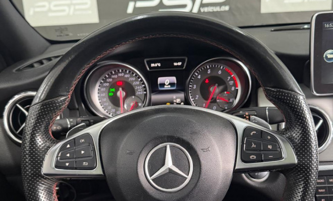 Mercedes-Benz GLA 250 Sport 2.0 TB 16V 4x2  211cv Aut. 2016 Gasolina-18