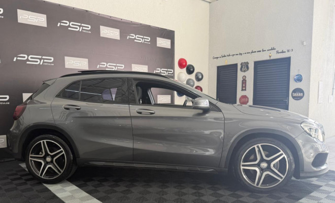 Mercedes-Benz GLA 250 Sport 2.0 TB 16V 4x2  211cv Aut. 2016 Gasolina-0