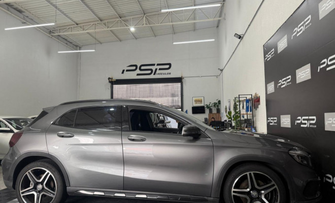 Mercedes-Benz GLA 250 Sport 2.0 TB 16V 4x2  211cv Aut. 2016 Gasolina-22
