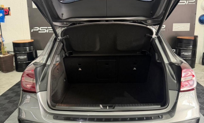 Mercedes-Benz GLA 250 Sport 2.0 TB 16V 4x2  211cv Aut. 2016 Gasolina-21