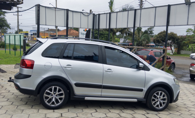 VW - VolksWagen SpaceCross 1.6 Mi Total Flex 8V 2013 Flex-0