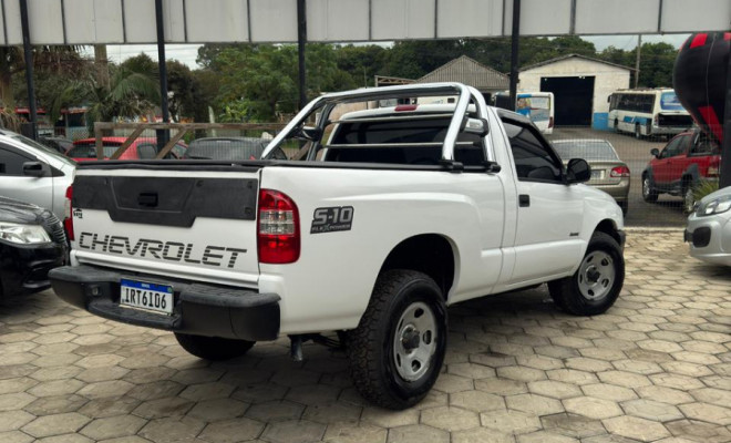 GM - Chevrolet S10 P-Up Advantage 2.4 MPFI F.Power CS 2011 Flex-3