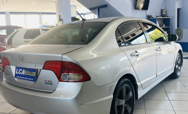 Honda Civic Sedan LXS 1.8/1.8 Flex 16V Aut. 4p 2008 Flex-4
