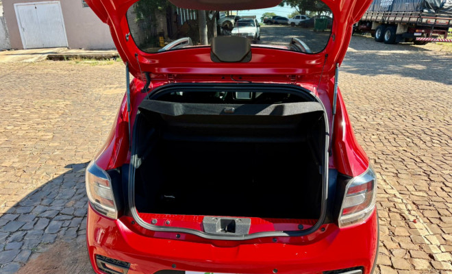 Renault SANDERO STEP. R. CURL Hi-Power 1.6 8V 5p 2016 Flex-6