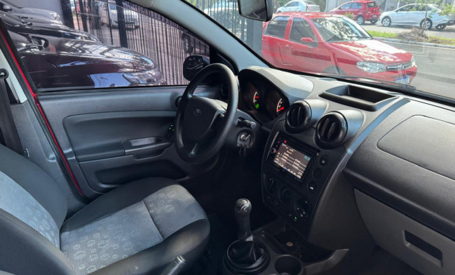 Ford Fiesta SE 1.0 8V Flex 5p 2014 Flex-8