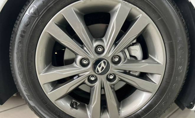Hyundai Elantra Special Edit. 2.0 16V Flex Aut. 2018 Flex-12