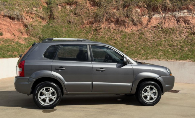 TUCSON 2.0 AUTOMÁTICA 2017 | ROBUSTEZ E CONFORTO EM UM SÓ CARRO.-2