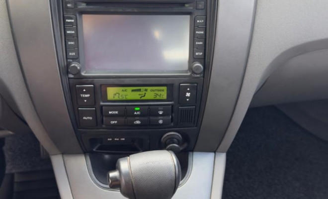 TUCSON 2.0 AUTOMÁTICA 2017 | ROBUSTEZ E CONFORTO EM UM SÓ CARRO.-10