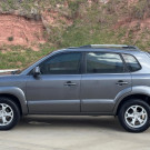 TUCSON 2.0 AUTOMÁTICA 2017 | ROBUSTEZ E CONFORTO EM UM SÓ CARRO.-16