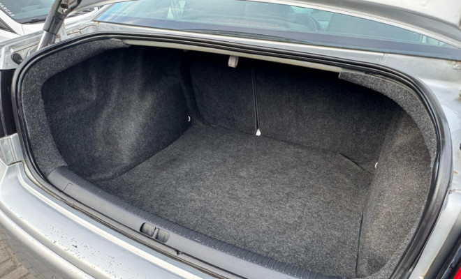 VW - VolksWagen Polo Sed.COMFORT. I MOTION 1.6 T.Flex 4p 2011 Flex-10