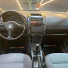 VW - VolksWagen Polo Sedan 1.6  2005   100% FINANCIADO-4