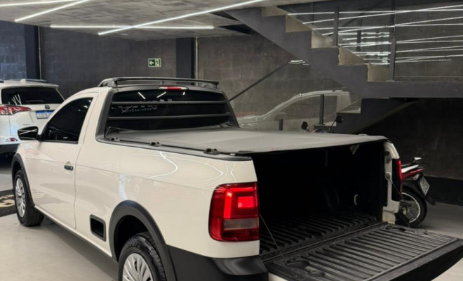 VW - VolksWagen Saveiro Robust 1.6 Total Flex 16V  2023 Flex-0