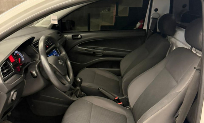 VW - VolksWagen Saveiro Robust 1.6 Total Flex 16V  2023 Flex-12