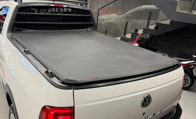 VW - VolksWagen Saveiro Robust 1.6 Total Flex 16V  2023 Flex-9