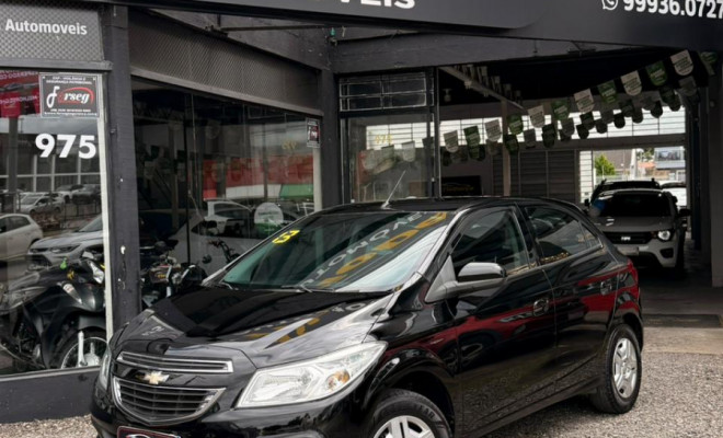 GM - Chevrolet ONIX HATCH LT 1.0 8V FlexPower 5p Mec. 2013 Flex-2