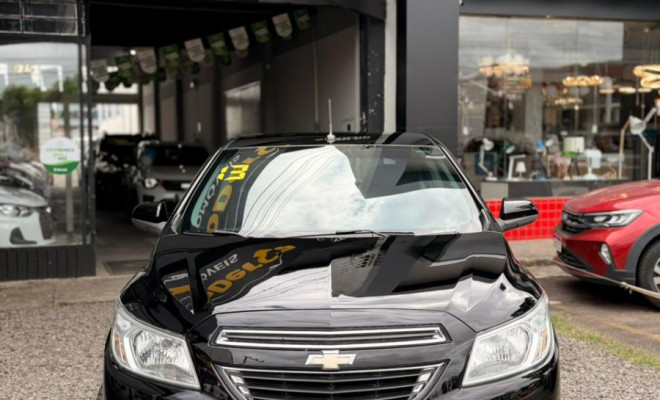 GM - Chevrolet ONIX HATCH LT 1.0 8V FlexPower 5p Mec. 2013 Flex-4