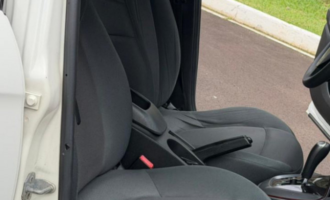 Fiat Bravo ESSENCE Dualogic 1.8 Flex 16V 5p 2012 Flex-17