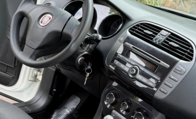 Fiat Bravo ESSENCE Dualogic 1.8 Flex 16V 5p 2012 Flex-20