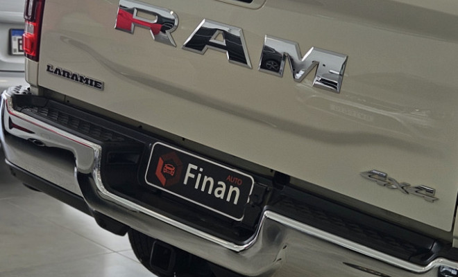 RAM 3500 LARAMIE 6.7 TB CD 4x4 Diesel 2022 Diesel-15