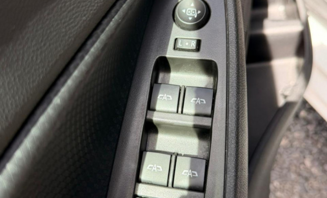 GM - Chevrolet ONIX HATCH LT 1.0 12V Flex 5p Mec. 2025 Flex-8