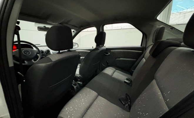 Renault LOGAN Expres./Exp. UP Hi-Flex 1.0 16V 4p 2012 Flex-5