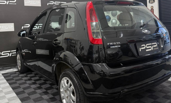 Ford Fiesta 1.6 16V Flex Mec. 5p 2013 Flex-3