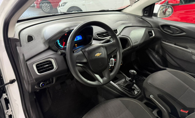 GM - Chevrolet ONIX HATCH LT 1.0 8V FlexPower 5p Mec. 2018 Flex-6